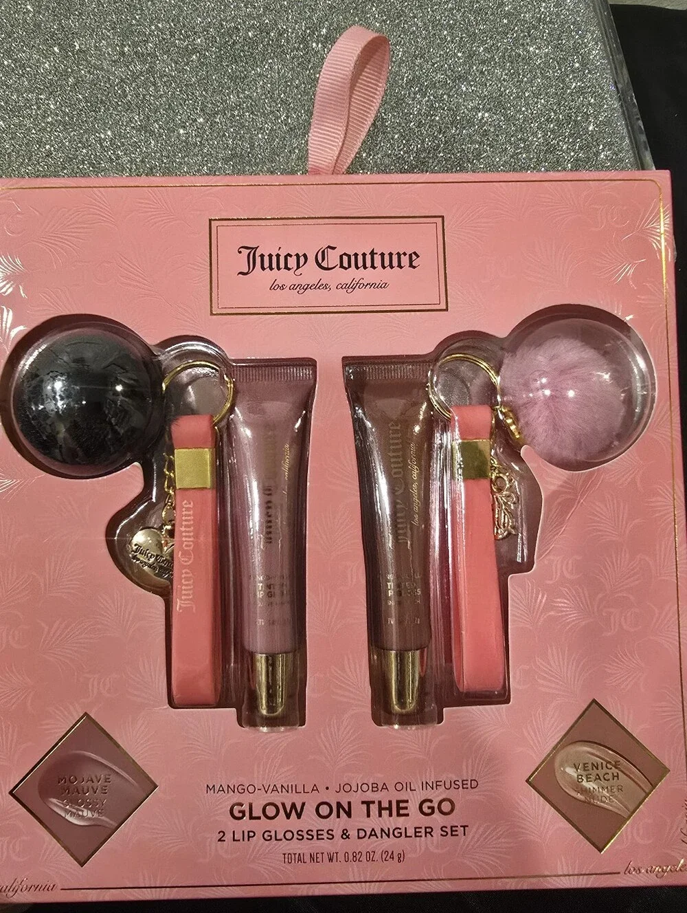 Juicy Couture Glow On The Go Lip Gloss & Dangler Set